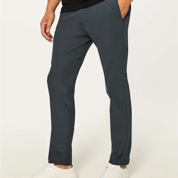 Commission Slim-Fit Pant 34" *Warpstreme in Melanite - Picture 1 of 7